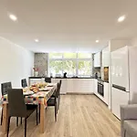 Apartament Town 2 By Homing *